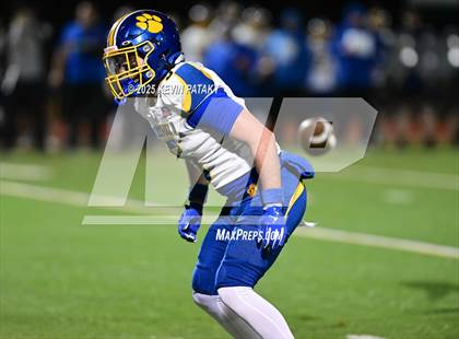 Thumbnail 2 in Brookfield @ Guilford (CIAC Class M Quarterfinal) photogallery.