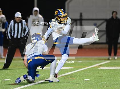 Thumbnail 2 in Brookfield @ Guilford (CIAC Class M Quarterfinal) photogallery.