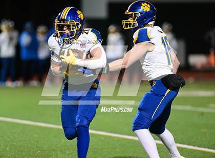 Thumbnail 3 in Brookfield @ Guilford (CIAC Class M Quarterfinal) photogallery.