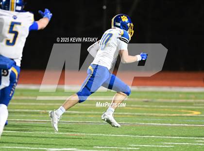Thumbnail 1 in Brookfield @ Guilford (CIAC Class M Quarterfinal) photogallery.