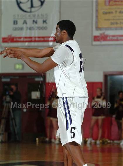 Thumbnail 3 in Whitney vs. Sacramento (CIF SJS D3 Playoffs) photogallery.