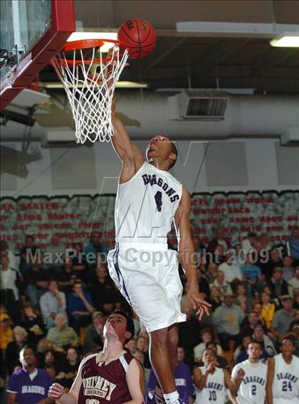 Thumbnail 2 in Whitney vs. Sacramento (CIF SJS D3 Playoffs) photogallery.