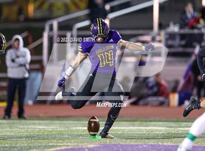 Thumbnail 3 in Smithville vs. Kearney (MSHSAA Class 4 District 8 Championship) photogallery.