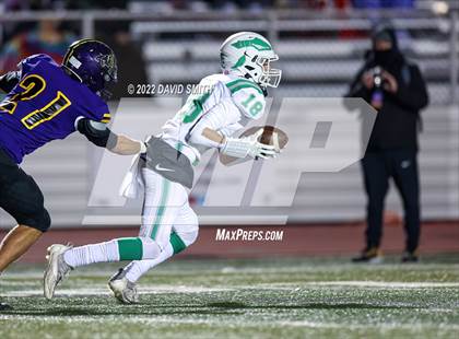 Thumbnail 2 in Smithville vs. Kearney (MSHSAA Class 4 District 8 Championship) photogallery.