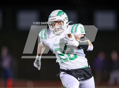 Thumbnail 2 in Smithville vs. Kearney (MSHSAA Class 4 District 8 Championship) photogallery.