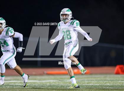 Thumbnail 1 in Smithville vs. Kearney (MSHSAA Class 4 District 8 Championship) photogallery.