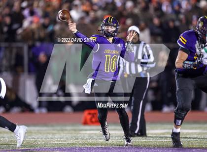 Thumbnail 3 in Smithville vs. Kearney (MSHSAA Class 4 District 8 Championship) photogallery.