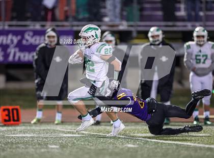 Thumbnail 2 in Smithville vs. Kearney (MSHSAA Class 4 District 8 Championship) photogallery.
