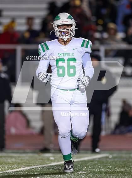Thumbnail 1 in Smithville vs. Kearney (MSHSAA Class 4 District 8 Championship) photogallery.