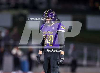 Thumbnail 1 in Smithville vs. Kearney (MSHSAA Class 4 District 8 Championship) photogallery.