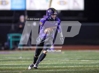 Thumbnail 3 in Smithville vs. Kearney (MSHSAA Class 4 District 8 Championship) photogallery.