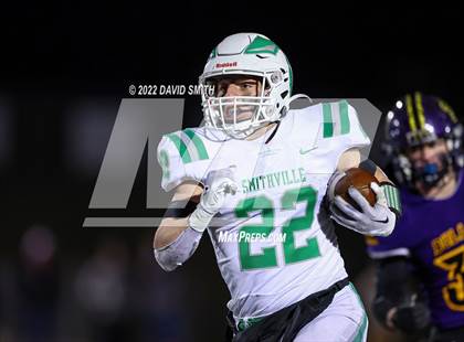Thumbnail 2 in Smithville vs. Kearney (MSHSAA Class 4 District 8 Championship) photogallery.