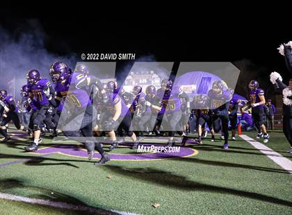 Thumbnail 3 in Smithville vs. Kearney (MSHSAA Class 4 District 8 Championship) photogallery.