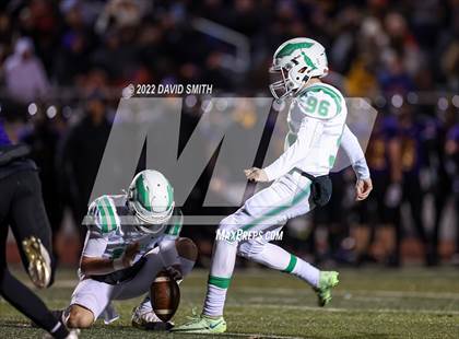 Thumbnail 3 in Smithville vs. Kearney (MSHSAA Class 4 District 8 Championship) photogallery.