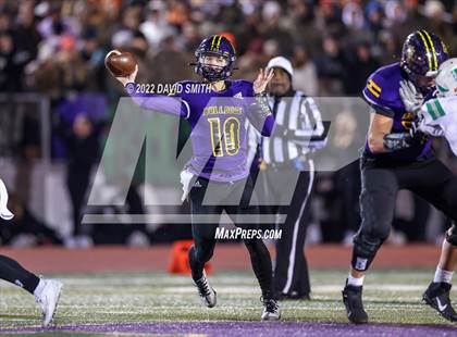 Thumbnail 2 in Smithville vs. Kearney (MSHSAA Class 4 District 8 Championship) photogallery.