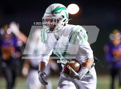 Thumbnail 1 in Smithville vs. Kearney (MSHSAA Class 4 District 8 Championship) photogallery.