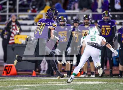 Thumbnail 1 in Smithville vs. Kearney (MSHSAA Class 4 District 8 Championship) photogallery.