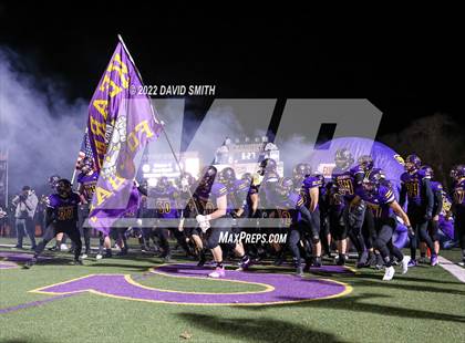 Thumbnail 1 in Smithville vs. Kearney (MSHSAA Class 4 District 8 Championship) photogallery.