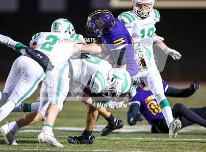Thumbnail 3 in Smithville vs. Kearney (MSHSAA Class 4 District 8 Championship) photogallery.