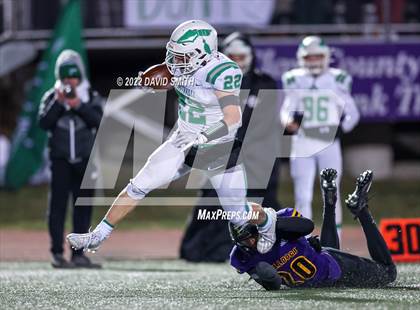 Thumbnail 2 in Smithville vs. Kearney (MSHSAA Class 4 District 8 Championship) photogallery.
