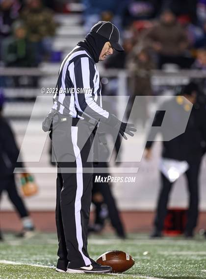 Thumbnail 3 in Smithville vs. Kearney (MSHSAA Class 4 District 8 Championship) photogallery.