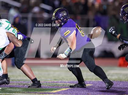 Thumbnail 2 in Smithville vs. Kearney (MSHSAA Class 4 District 8 Championship) photogallery.
