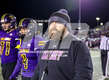 Thumbnail 2 in Smithville vs. Kearney (MSHSAA Class 4 District 8 Championship) photogallery.