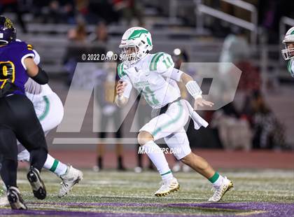 Thumbnail 3 in Smithville vs. Kearney (MSHSAA Class 4 District 8 Championship) photogallery.