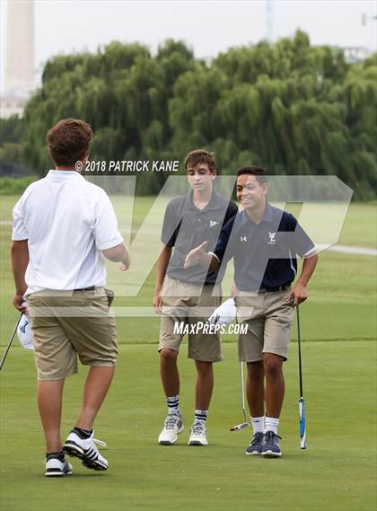 Thumbnail 3 in Arlington County Golf Match  photogallery.
