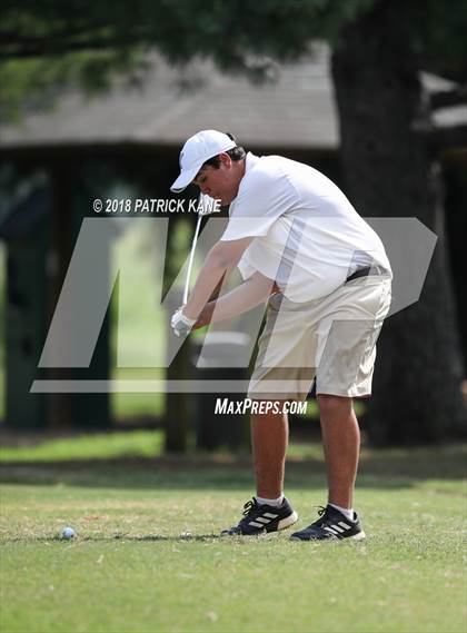 Thumbnail 3 in Arlington County Golf Match  photogallery.