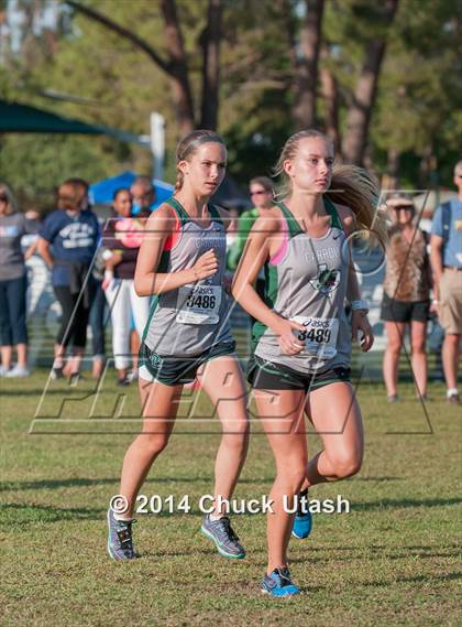 Thumbnail 1 in Clovis Invitational Girls 5K Championship Race photogallery.