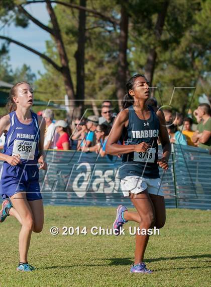 Thumbnail 2 in Clovis Invitational Girls 5K Championship Race photogallery.