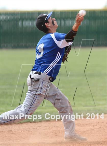 Thumbnail 2 in Perry-Lecompton vs. Baxter Springs (KSHSAA 4A D2 Quarterfinal) photogallery.