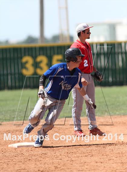 Thumbnail 2 in Perry-Lecompton vs. Baxter Springs (KSHSAA 4A D2 Quarterfinal) photogallery.