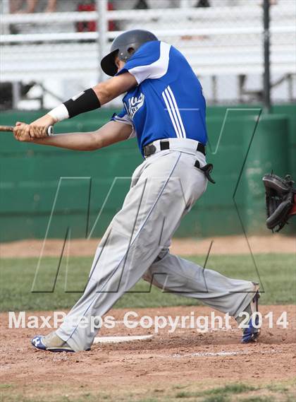Thumbnail 1 in Perry-Lecompton vs. Baxter Springs (KSHSAA 4A D2 Quarterfinal) photogallery.