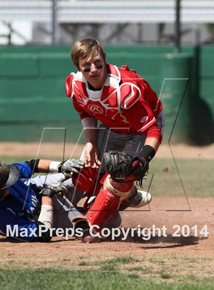 Thumbnail 1 in Perry-Lecompton vs. Baxter Springs (KSHSAA 4A D2 Quarterfinal) photogallery.