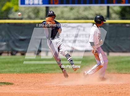 Thumbnail 1 in Lamar vs. University (CHSAA 3A State Final) photogallery.