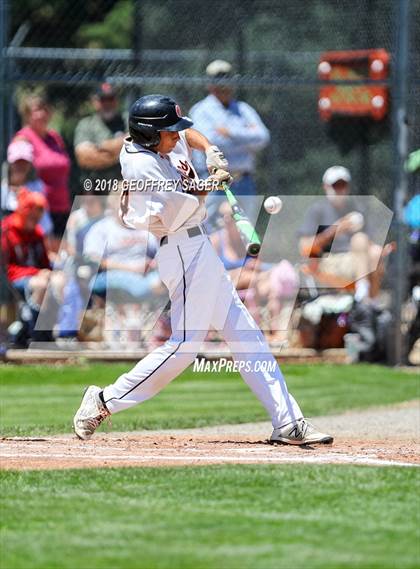 Thumbnail 2 in Lamar vs. University (CHSAA 3A State Final) photogallery.