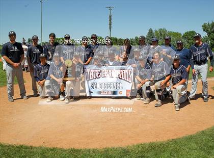 Thumbnail 2 in Lamar vs. University (CHSAA 3A State Final) photogallery.