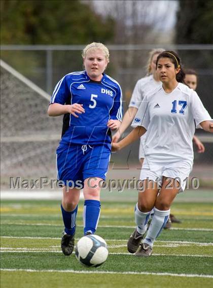 Thumbnail 2 in Christian Brothers vs. Davis (California Classic) photogallery.