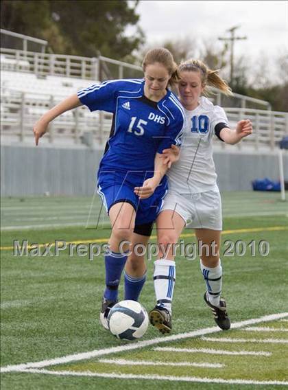 Thumbnail 3 in Christian Brothers vs. Davis (California Classic) photogallery.