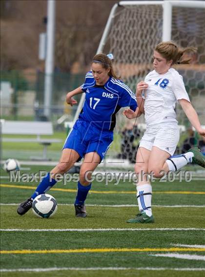 Thumbnail 2 in Christian Brothers vs. Davis (California Classic) photogallery.
