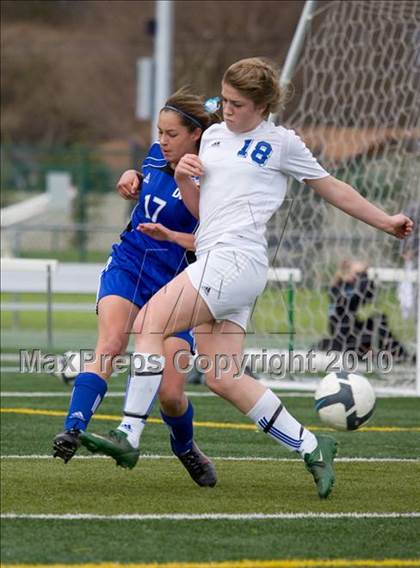 Thumbnail 3 in Christian Brothers vs. Davis (California Classic) photogallery.