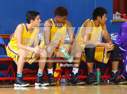 Thumbnail 1 in Lynwood vs. Serra (CIF SS Playoffs) photogallery.