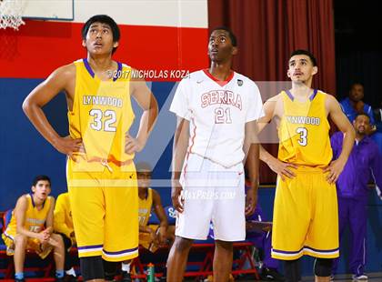 Thumbnail 3 in Lynwood vs. Serra (CIF SS Playoffs) photogallery.