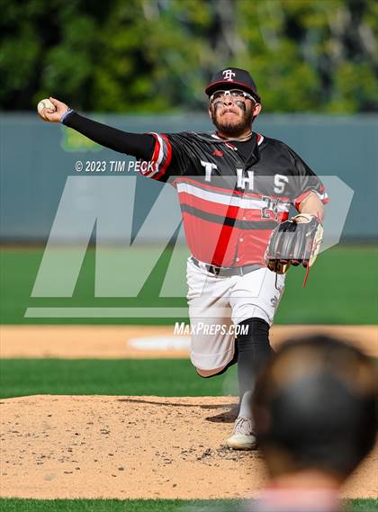 Thumbnail 3 in Foothill vs. Tustin photogallery.
