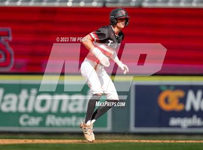 Thumbnail 2 in Foothill vs. Tustin photogallery.