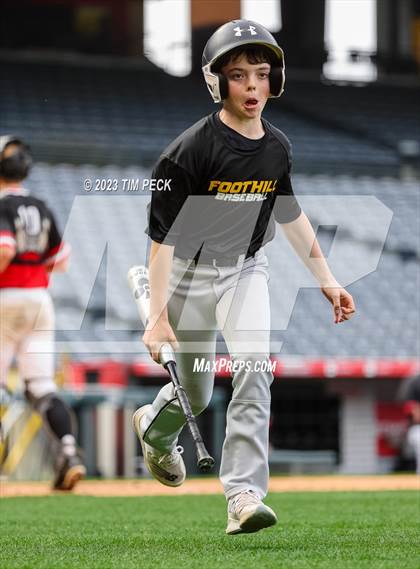 Thumbnail 2 in Foothill vs. Tustin photogallery.