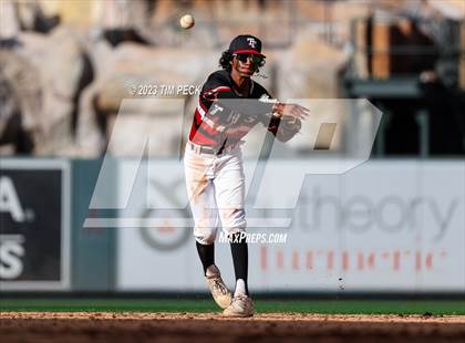 Thumbnail 1 in Foothill vs. Tustin photogallery.