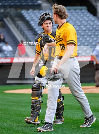 Thumbnail 3 in Foothill vs. Tustin photogallery.
